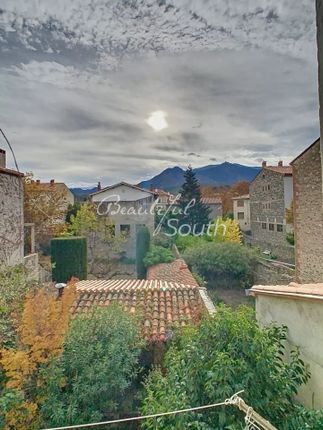 Block of flats for sale in Prades, 66500, France