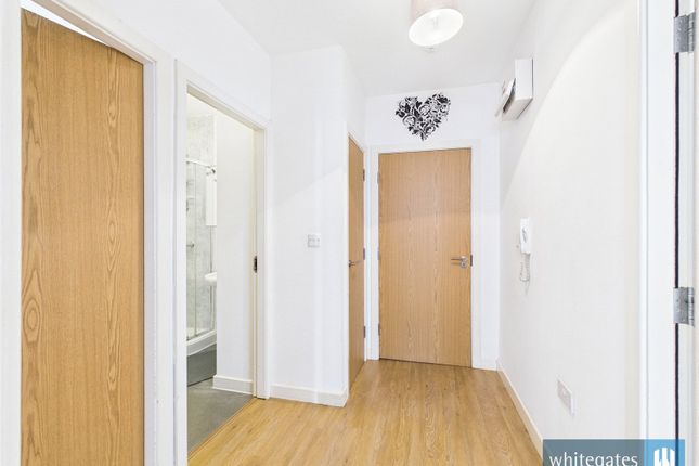 4, Airedale House, Bradford photo 2