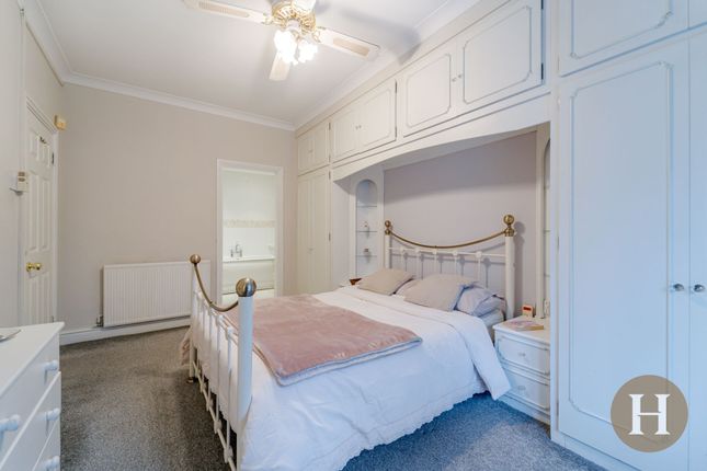 Flat 2, Yewdale, Birmingham photo 4