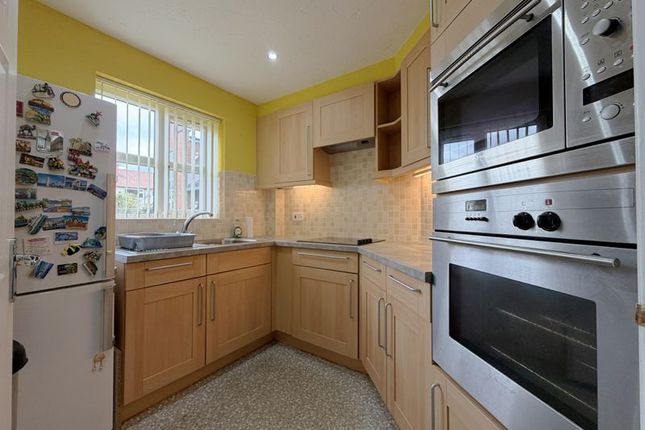 110, Sovereign Court, Thornton Cleveleys photo 4