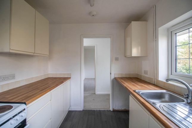 8, Poplar Close, Cambridge photo 3
