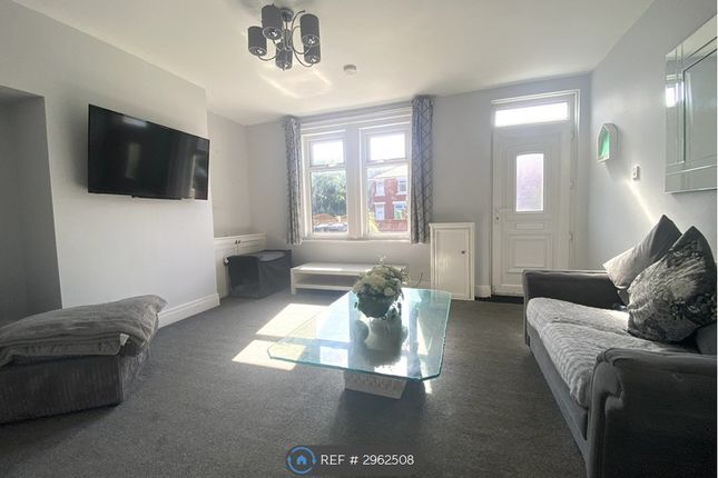 Longton Avenue, Thornton-Cleveleys photo 4