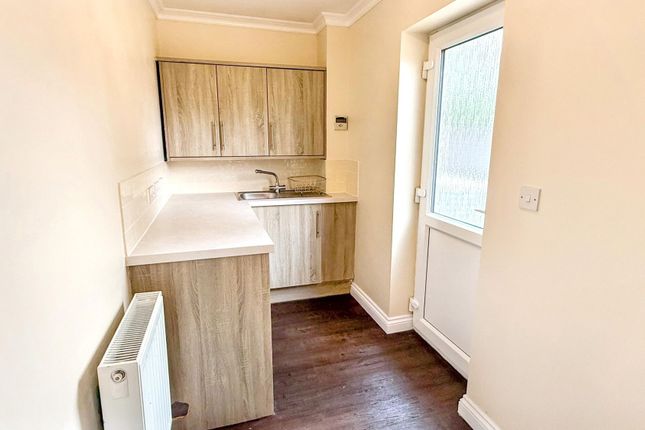 16b John Bends Way, Wisbech photo 4