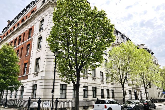 Thumbnail Flat for sale in Mansfield Street, London