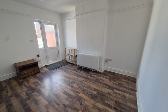 179A, MELTON ROAD, BELGRAVE photo 2