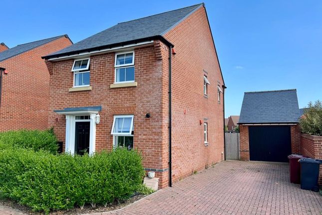 3-bed house on 6, Salvadori Gardens, Chichester, £410,000