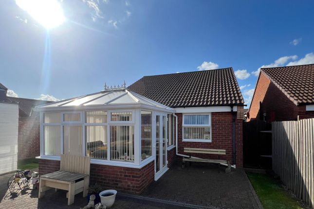35, Carrs Meadow, Withernsea photo 2