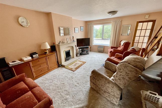 162, Miller Way, Plymouth photo 2