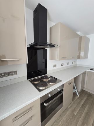 25, Heartwood Road, Manchester photo 4