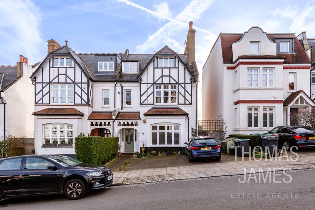 Thumbnail Flat for sale in Onslow Gardens, Muswell Hill