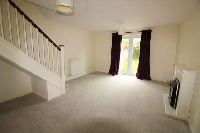 64, Blackmead, Sevenoaks photo 3