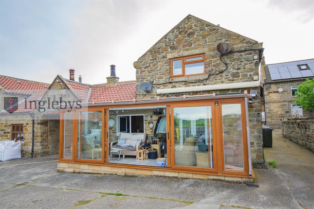 Meadow View Cottage, Holywell Farm, Loftus photo 3