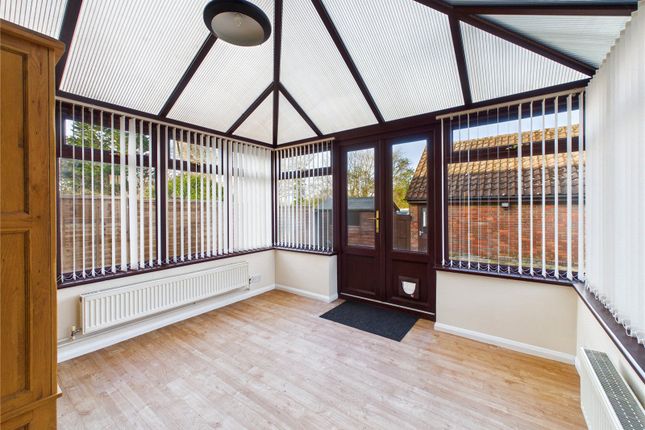 3, Chestnut Walk, Felsted photo 3