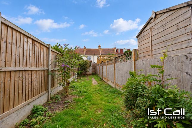 81, Kensington Road, Southend-On-Sea photo 4