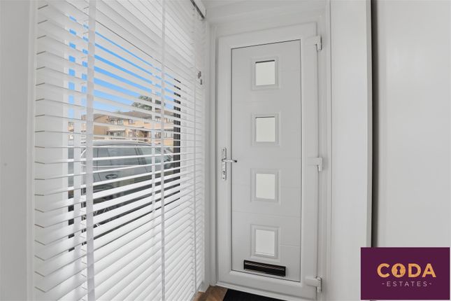 15, Ferndale Drive, Glasgow, Glasgow City, Glasgow photo 4