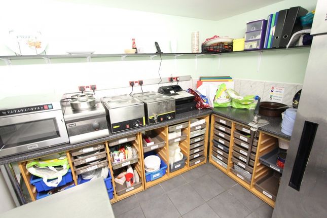 Eat & Greet, 70, William Street, Rhondda Cynon Taff photo 5