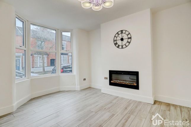 15, George Street, Rugby photo 3