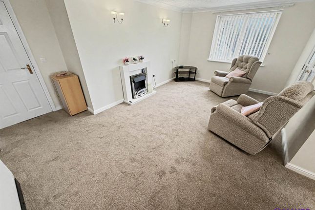 Flat 59 Maple Court, Horncross Road, Plymouth photo 3