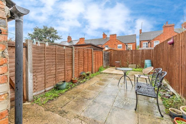13, Pytchley Road, Rushden photo 3