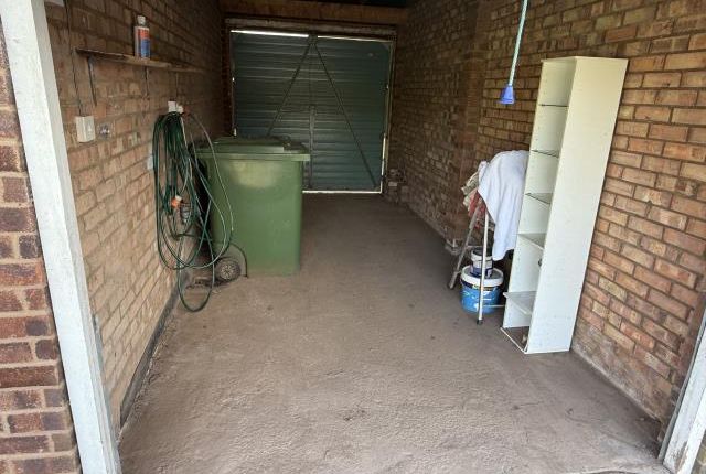 84, Sandown Drive, Hereford photo 2