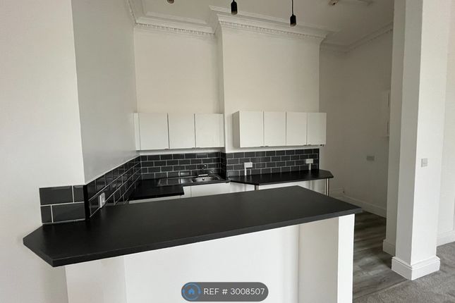 Flat, Arthurs Hill, Shanklin photo 2