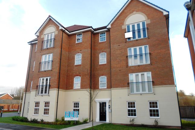 2 bed flat to rent in Priory Chase, Pontefract WF8