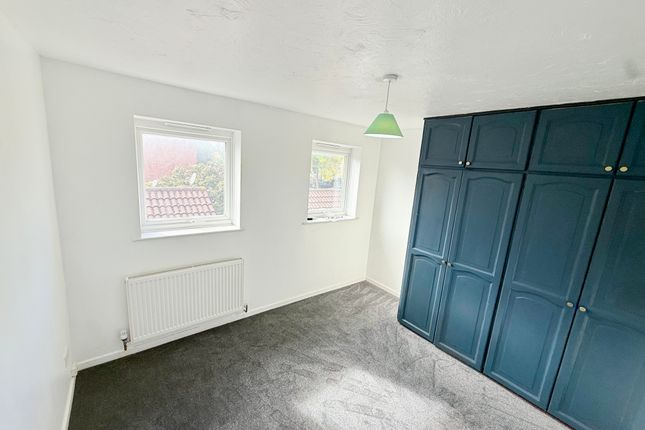 5, Gadwall Way, Thamesmead photo 3