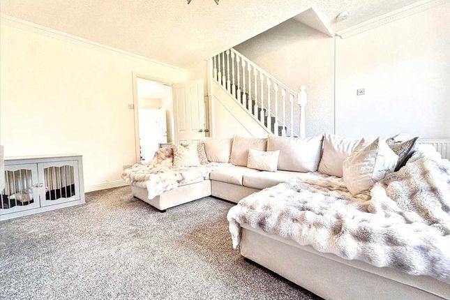 8, Quarries Way, Kirkby In Ashfield photo 4