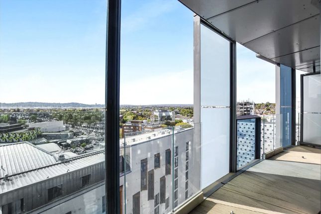 10th Floor - 2 Bed,, Pinnacle Tower, Fulton Road photo 4