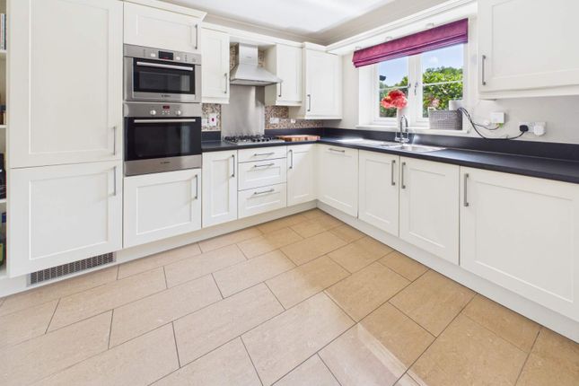 123, Coed Y Wenallt, Cardiff photo 3