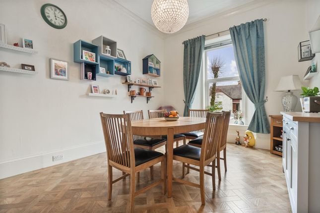 18, Eldon Street, Greenock photo 4