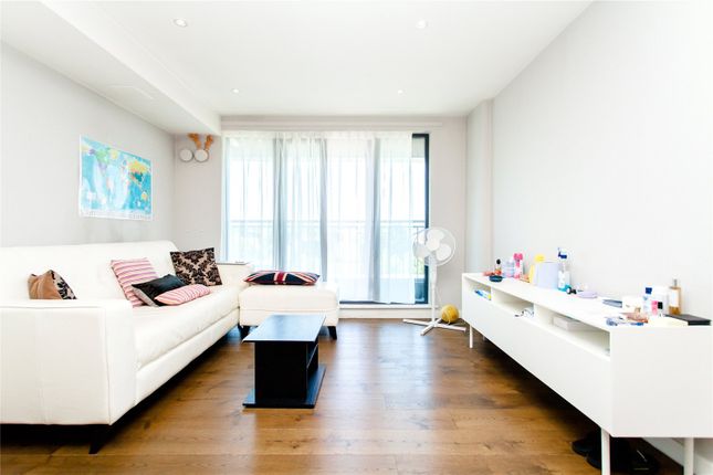 Thumbnail Flat to rent in Cottage Road, Islington