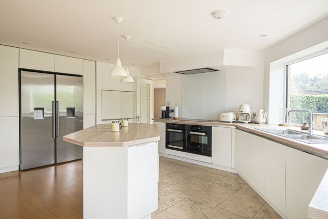 3, Andrews Way, Marlow photo 4