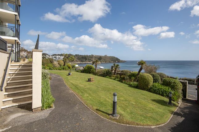 14 Carnes Court, Emslie Road, Falmouth photo 2