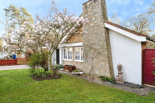3-bed house on 2, Woodlands Way, Suffolk, £270,000