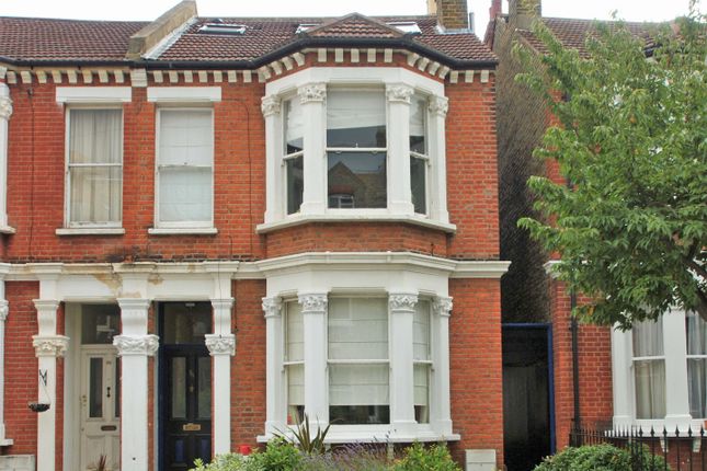 Thumbnail Duplex to rent in Cromford Road, London
