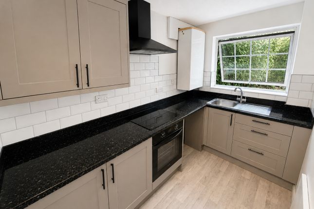 41, Lindsay Road, Luton photo 3
