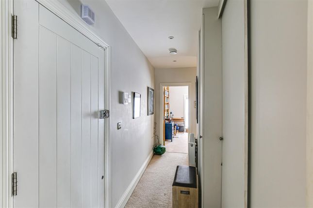 Flat for sale in High Street, Westerham