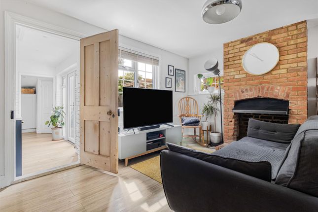 26, West Road, Stansted photo 4
