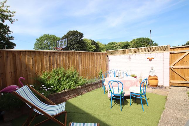 25 Mortimer Court, Bishop Westall Road, Exeter photo 4