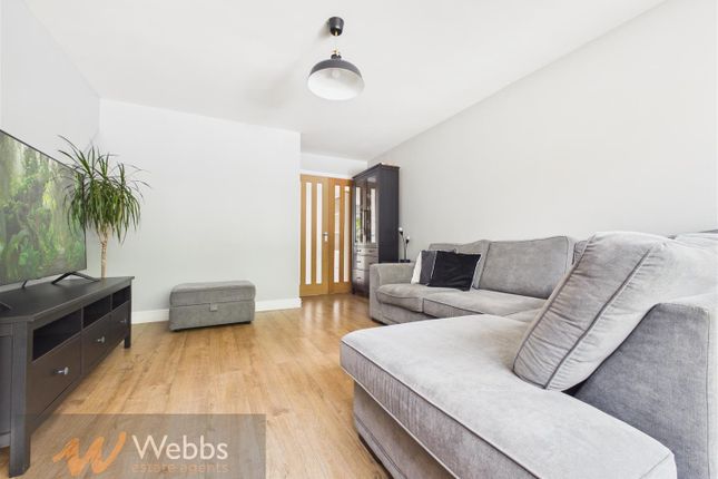 23, March Banks, Rugeley photo 4