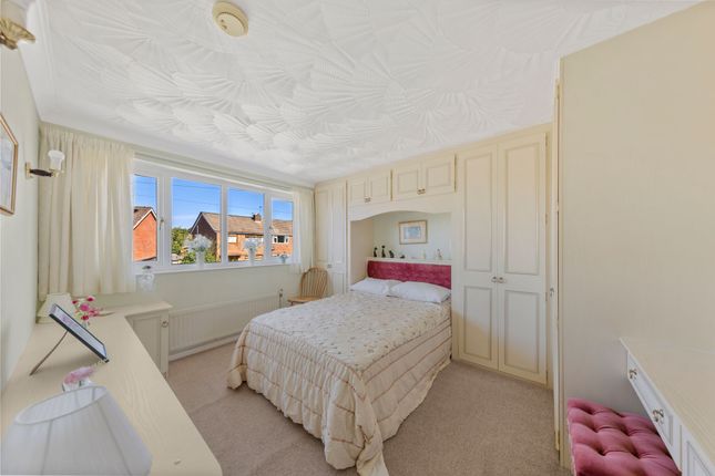 45 Walkers Lane, Warrington photo 5