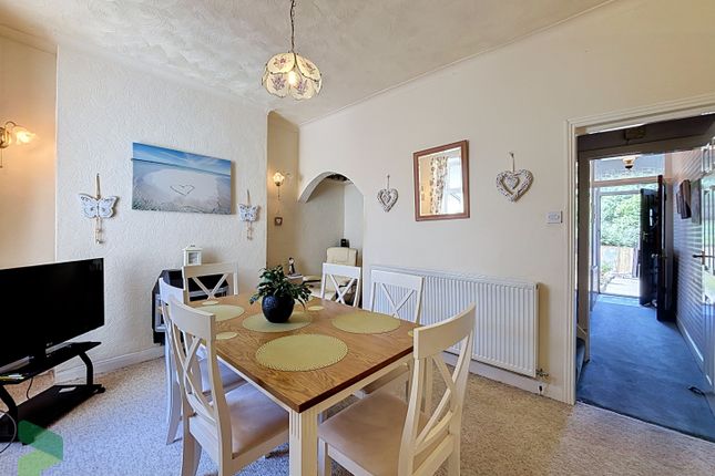 5, Greenthorne Terrace, Darwen photo 4