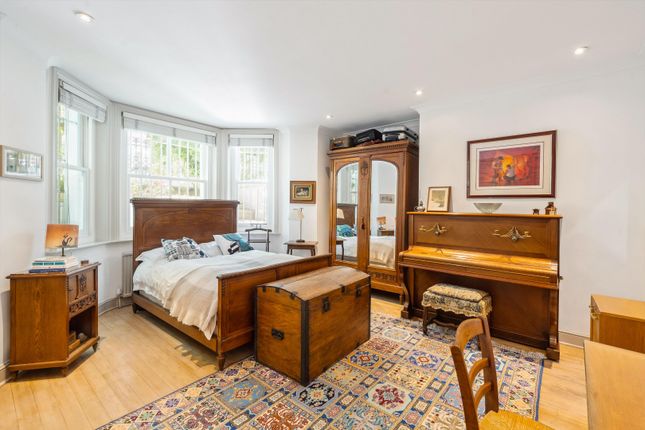 61, Redcliffe Gardens, London photo 3