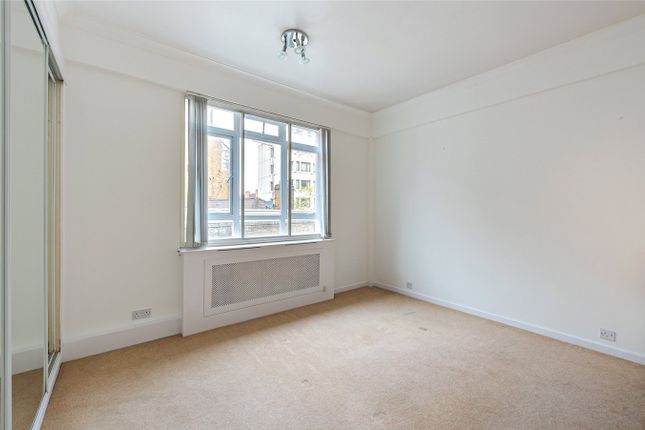 Flat to rent in Albany Court, Palmer Street, London