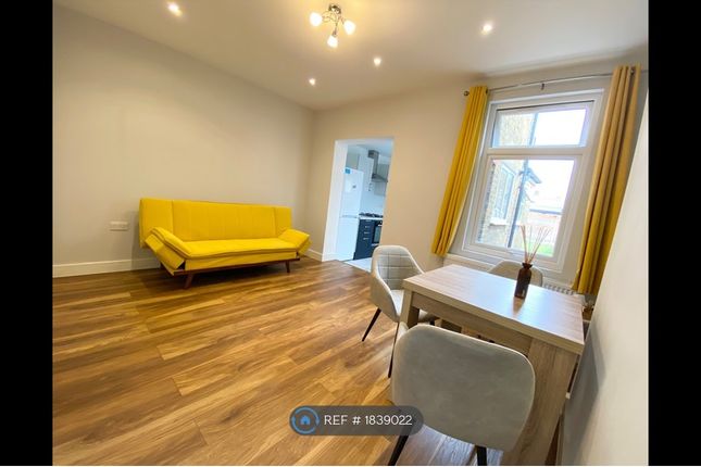 Thumbnail End terrace house to rent in Jaffray Road, Bromley