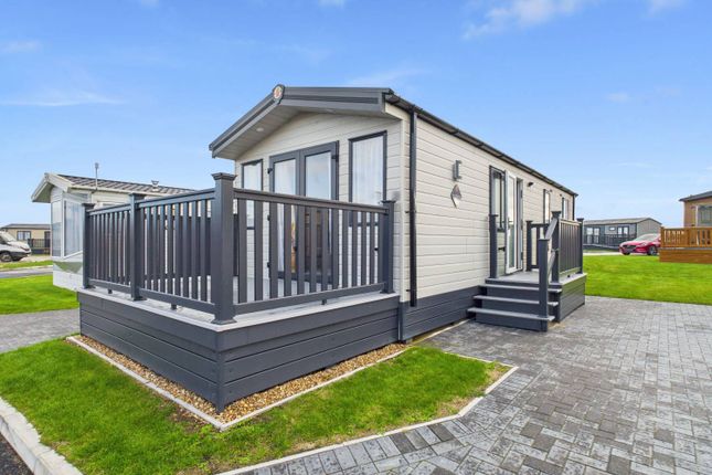 33, Cable Gap Holiday Park, Coast Rd, Norwich photo 3