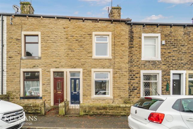 16, Linden Road, Barnoldswick photo 3