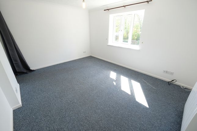Studio for sale in Tides Way, Southampton
