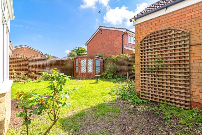 Detached house for sale in Mill End Close, Eaton Bray, Central Bedfordshire